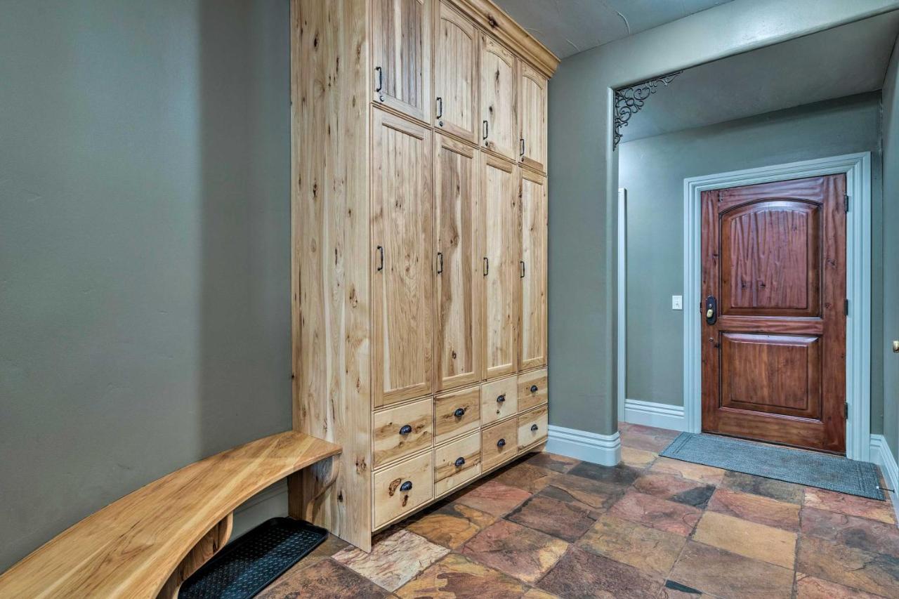 Family-Friendly Utah Vacation Rental Near Skiing! Sandy Kültér fotó